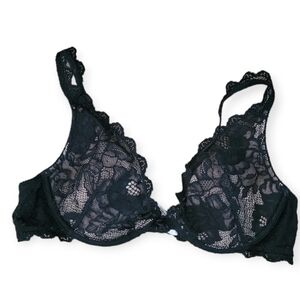 Victoria's Secret Very Sexy Push-Up Without Padding Bra 34B